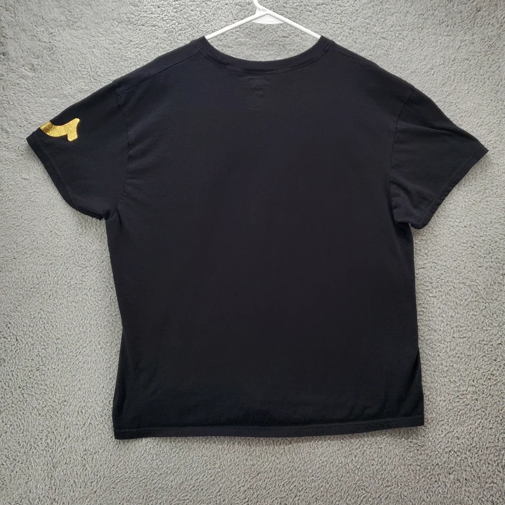 True Religion T Shirt Mens XL Black Gold Logo